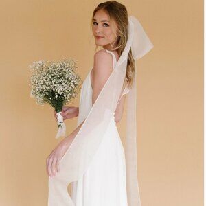 Oversized Silk Bow Veil, Off-White Organza (from Etsy)